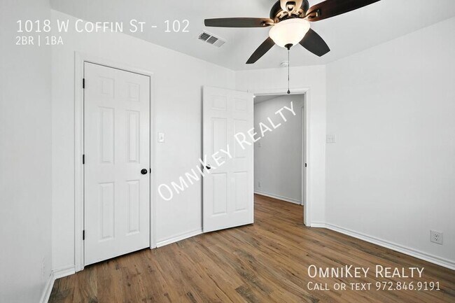 Building Photo - 1018 W Coffin St