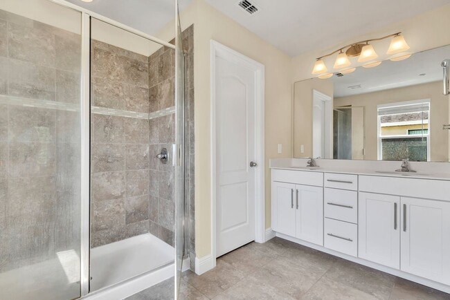 Building Photo - 7519 Aloma Pines Ct