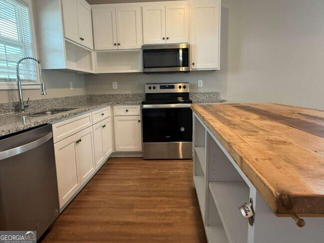 Building Photo - 78 Liberty Court Dr