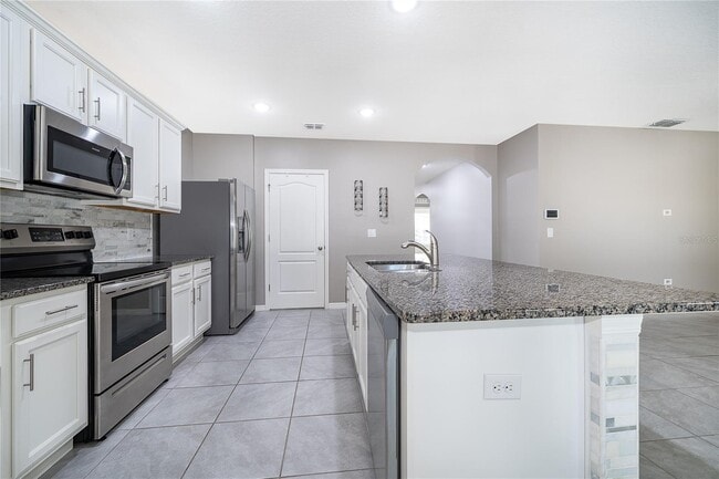 Building Photo - 3102 Bethpage Loop