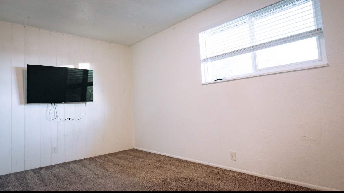 Building Photo - 155 Wentworth Ave