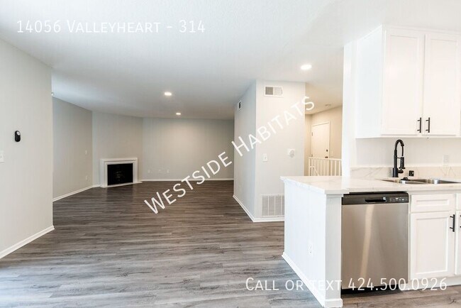 Building Photo - 14056 Valleyheart-314