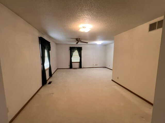 Living Room - 3220 Heartland Dr