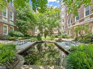 Building Photo - 4637 Pine St