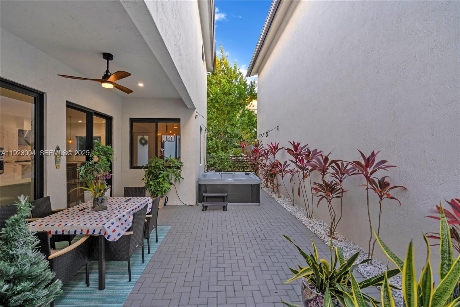 Building Photo - 4363 NW 81st Ave