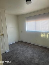 Building Photo - 5812 N Dahlia St