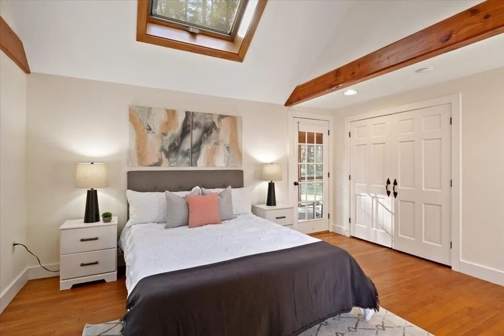 Building Photo - 16 King Philip Trl