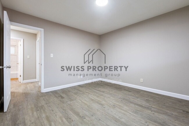 Building Photo - 5814 N Meadows Blvd