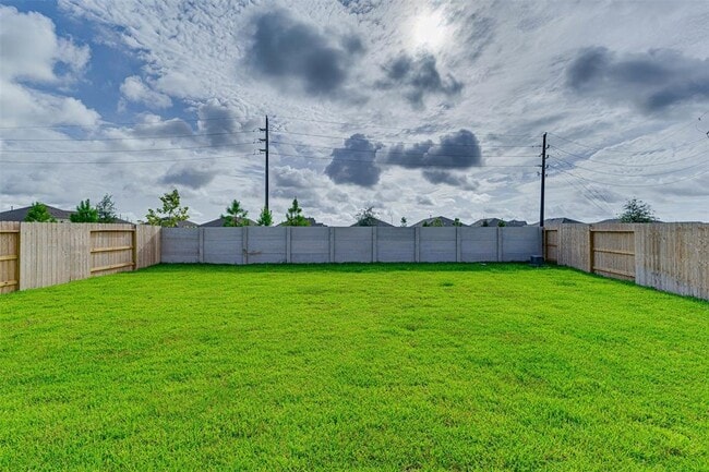 Building Photo - 6606 Tricolor Beech Ln