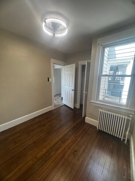 Building Photo - 208 Saint Marys Ave