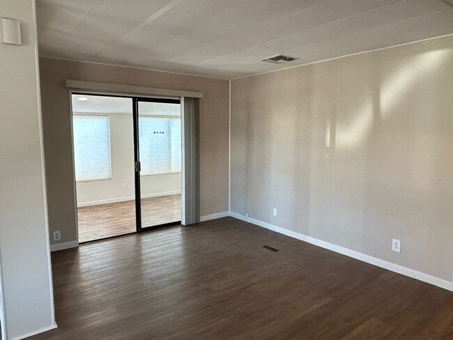 Building Photo - Long Term 2 bedroom in Sun Lakes