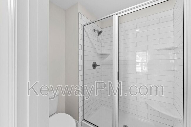 Building Photo - 331 Sumac Trail