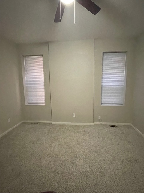 Building Photo - 4426B Holly Ave