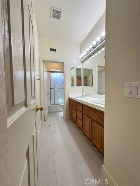 Building Photo - 8247 E Marblehead Way