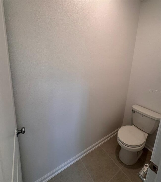 Building Photo - 2769 Skyline Lp