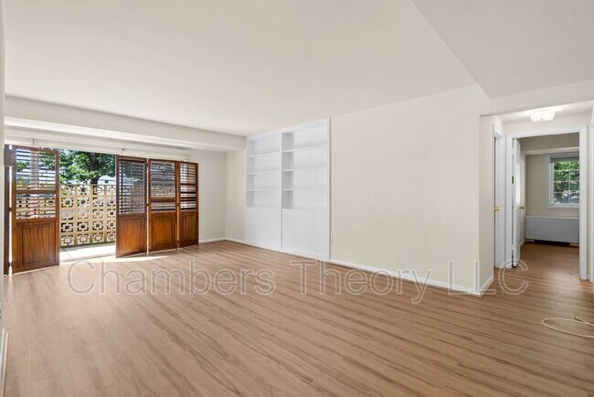 Building Photo - 4241 Columbia Pike