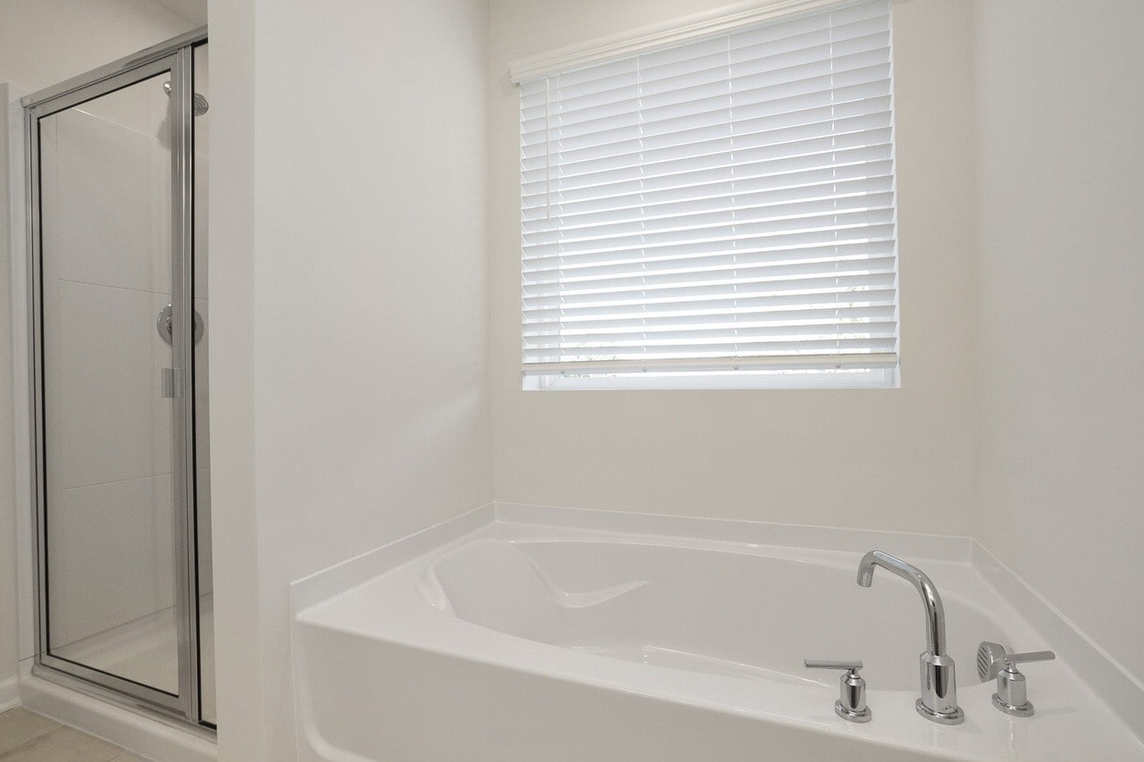 Building Photo - 5370 Bellflower Hls