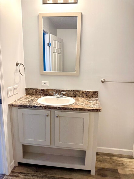 Building Photo - 79 Old State Rd S