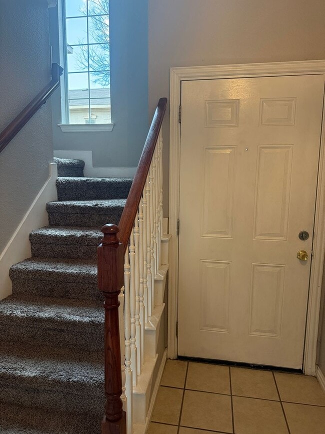 Building Photo - 510 Vienna Ct