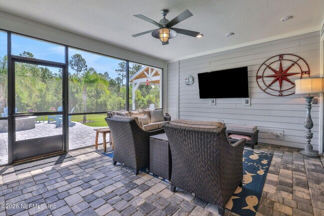 Building Photo - 175 Marquesa Cir