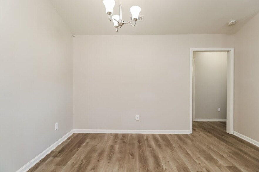 Building Photo - 4703 Tumbleweed Ct