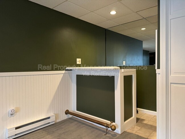 Building Photo - 14 Ravenna Ave