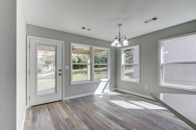 Building Photo - 205 Elysian Hills Dr