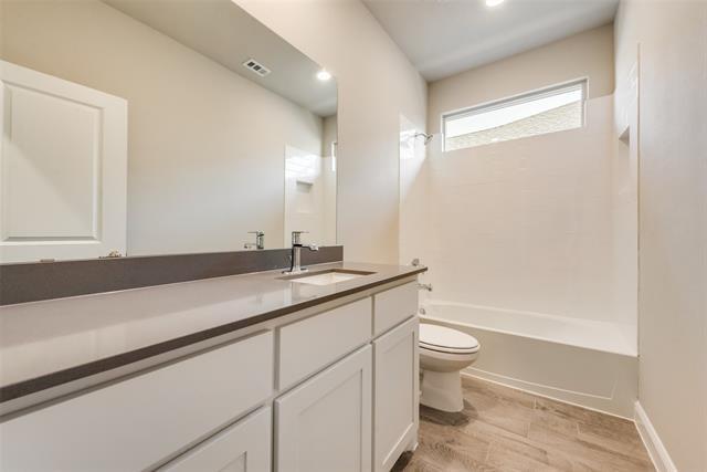 Building Photo - 14425 Bootes Dr