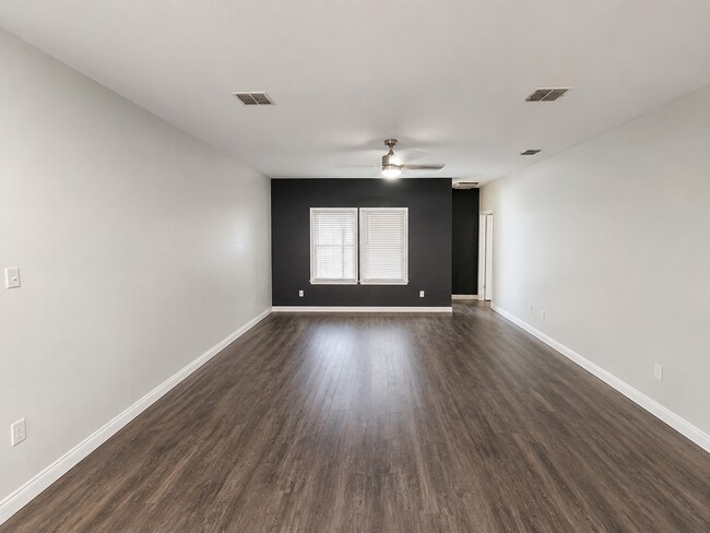 Building Photo - St. Hedwig Home with Game Room & Community Amenities - Realtor Commission: $500