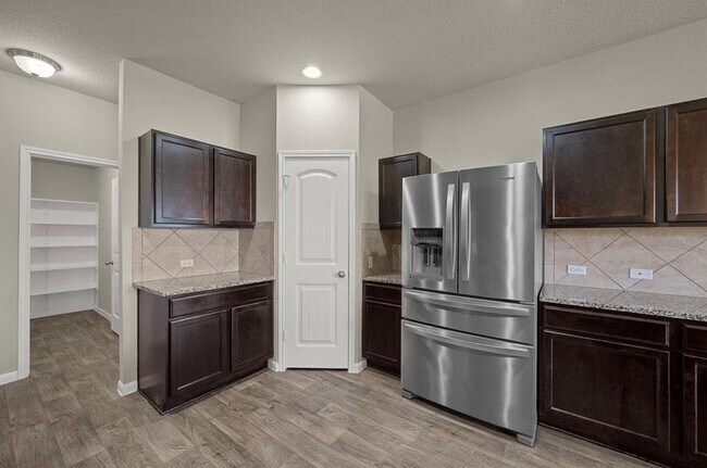 Building Photo - 144 Sulphur River Lp