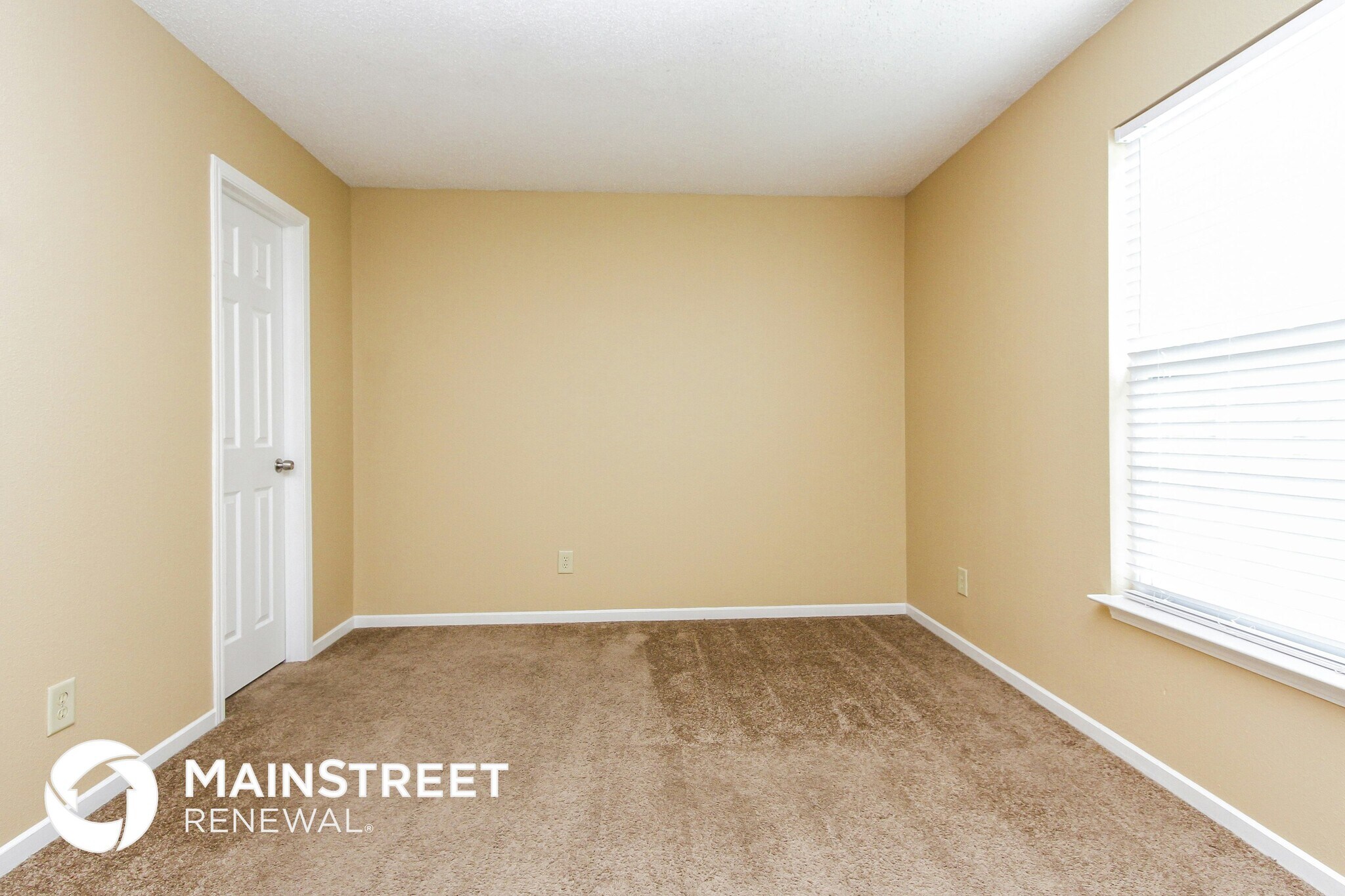 Building Photo - 8135 S Cricket Ln