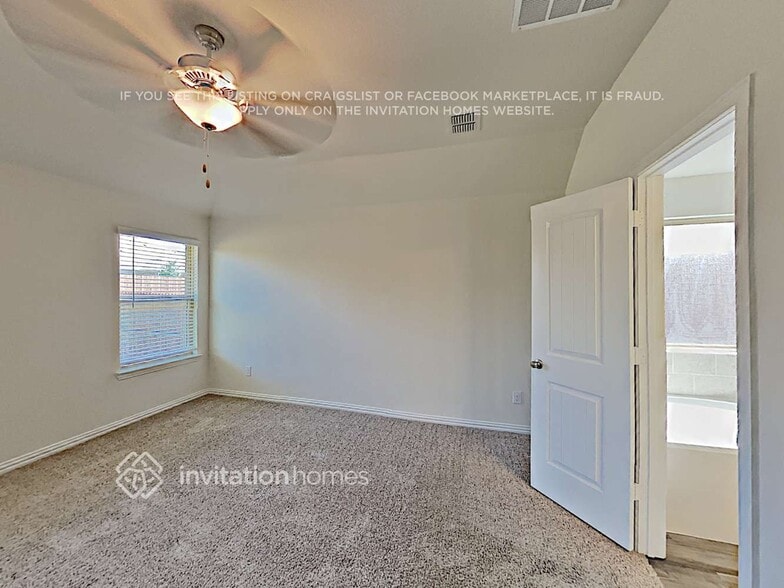 Building Photo - 1341 Rembrandt Dr