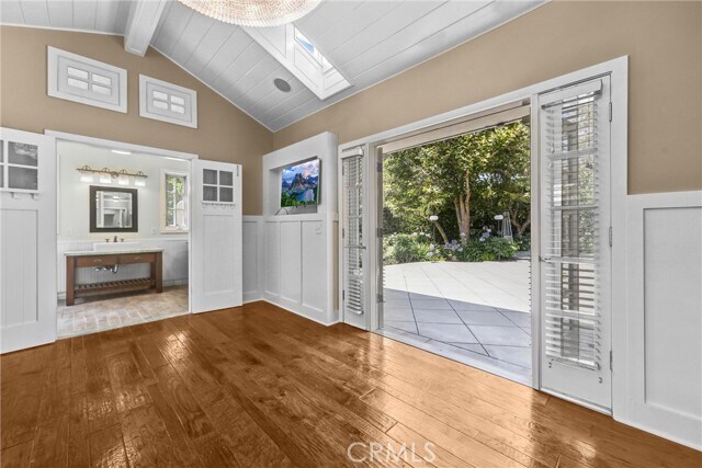 Building Photo - 1120 Encanto Dr