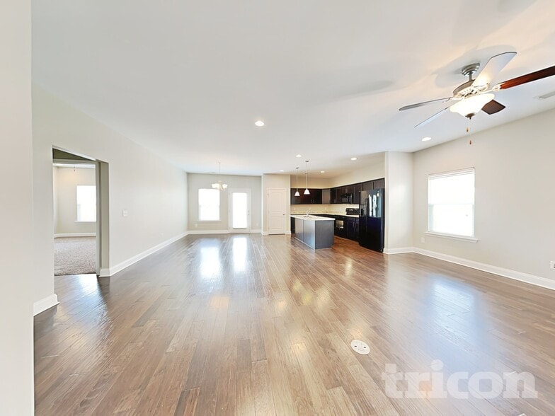 Building Photo - 200 Bexley Way