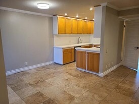 Building Photo - 5301 Balboa Blvd