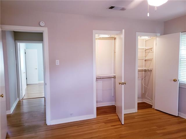 Building Photo - 585 Classen Dr