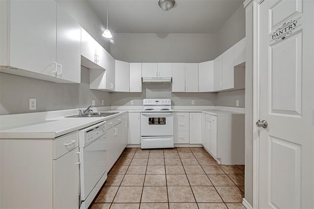 Building Photo - 214 Joshua Blvd