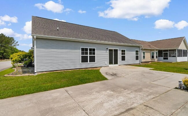 Building Photo - 207 Cupola Dr