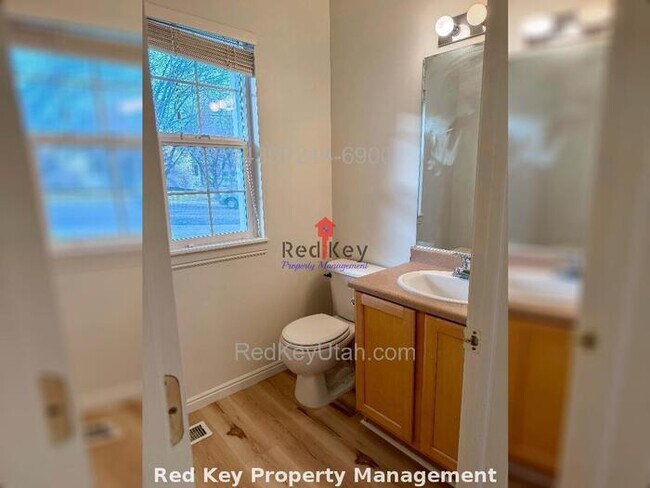 Building Photo - Apparicio Dr. Single Family Home