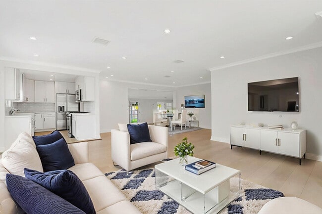 Building Photo - Updated 3BR Home with Pool & Detached ADU on Quiet Tree-Lined Street in Tarzana