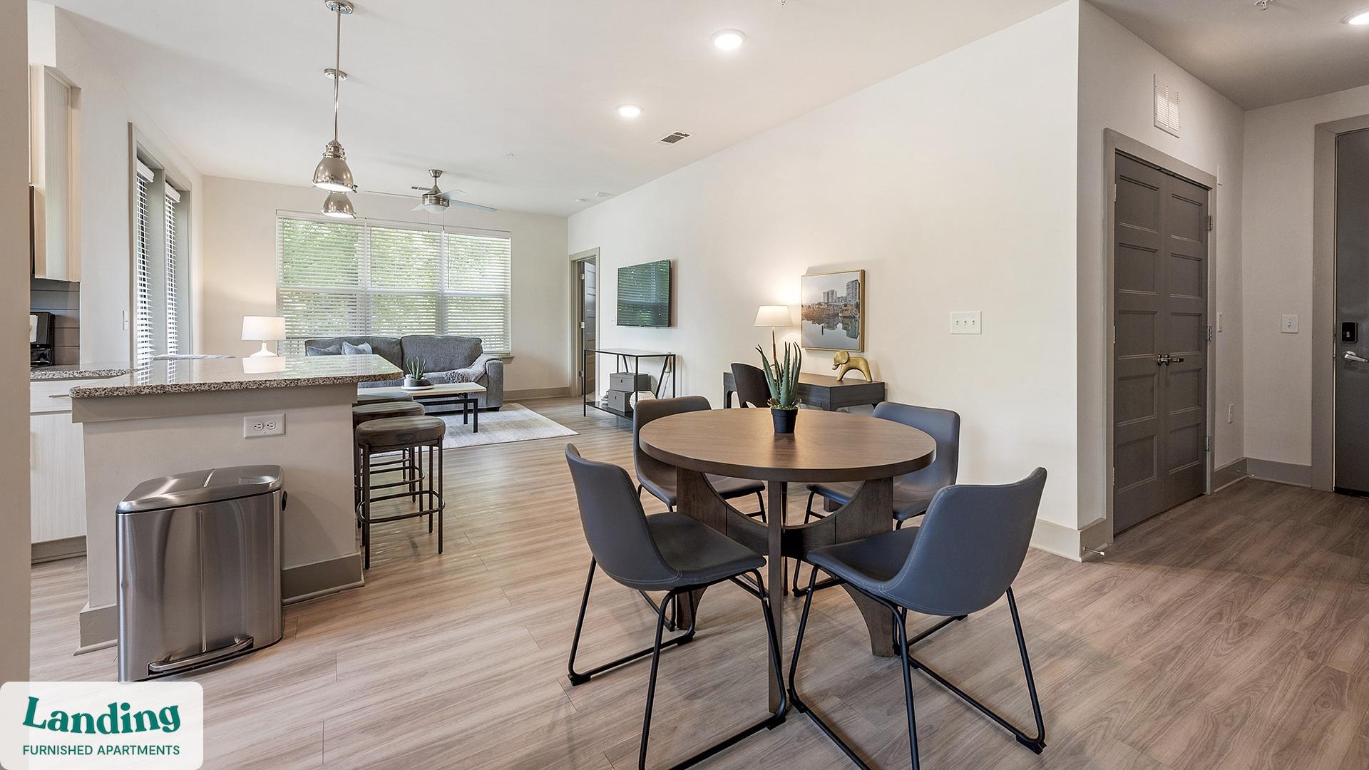 Building Photo - 5025 Wembley Central Ln