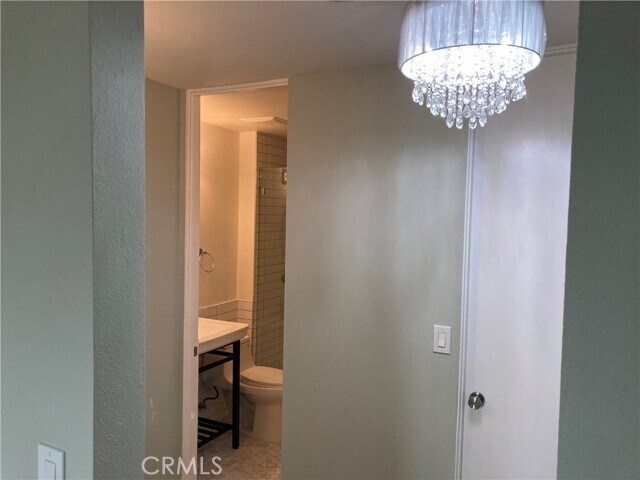Building Photo - 6542 Ocean Crest Dr