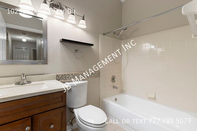 Building Photo - 10253 Oasis Palm Dr