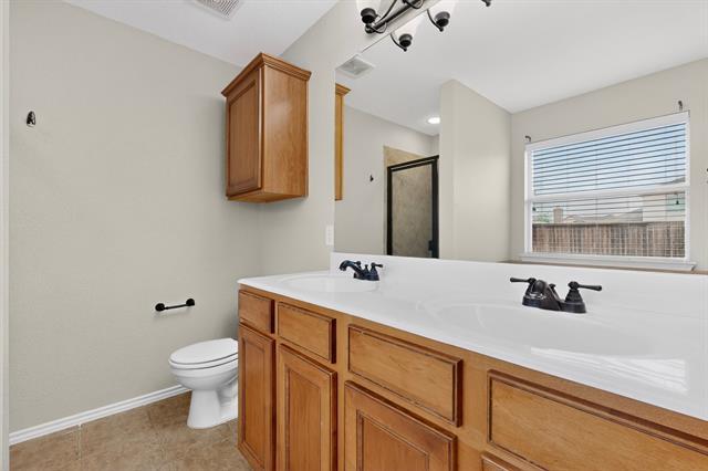 Building Photo - 1037 Johnson City Ave