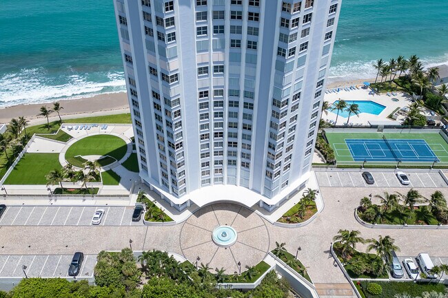 Building Photo - 5200 N Ocean Dr