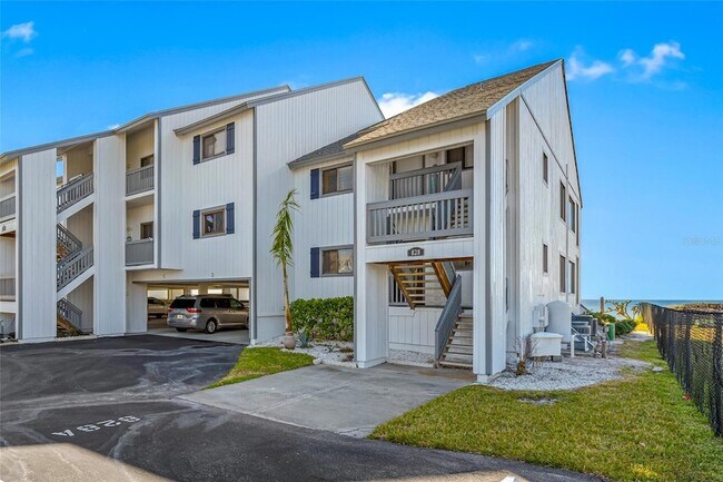 Building Photo - 828 Bahia Del Sol Dr