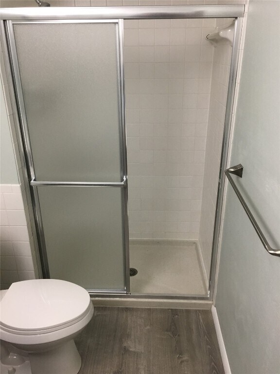 Building Photo - 822 Dutch Mill Dr