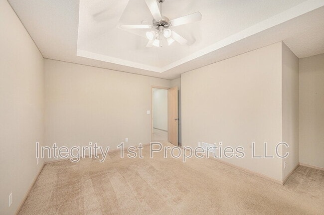 Building Photo - 4448 NE 83rd Terrace