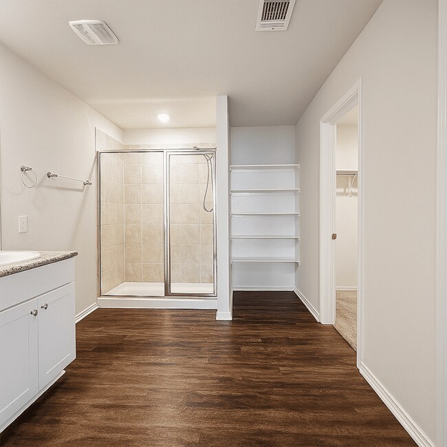 Building Photo - 10514 Egremont