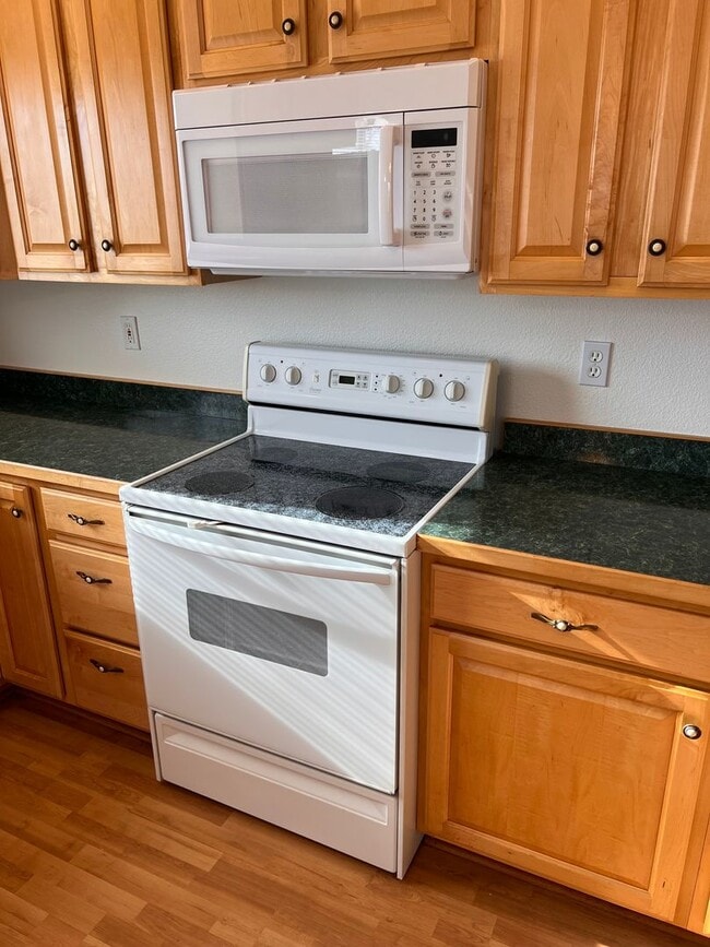 Building Photo - 3-bedroom Home in Desert Lakes Subdivision, Fernley